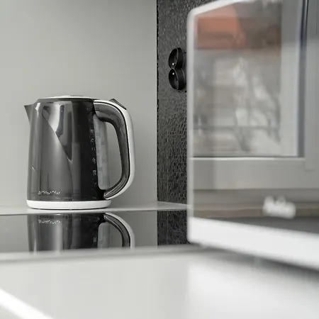 Klimasa White&blue With Balcony In By Renters 弗罗茨瓦夫