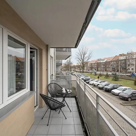 Klimasa White&blue With Balcony In By Renters 公寓 *