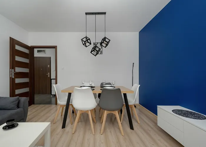 Klimasa White&blue With Balcony In By Renters Apartmán *