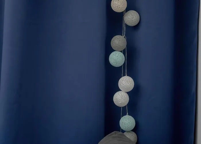 Klimasa White&blue With Balcony In By Renters * Vratislav