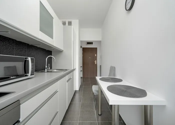 Klimasa White&blue With Balcony In By Renters Apartmán