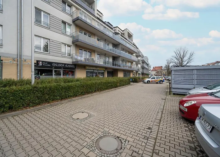 Klimasa White&blue With Balcony In By Renters Apartmán Vratislav